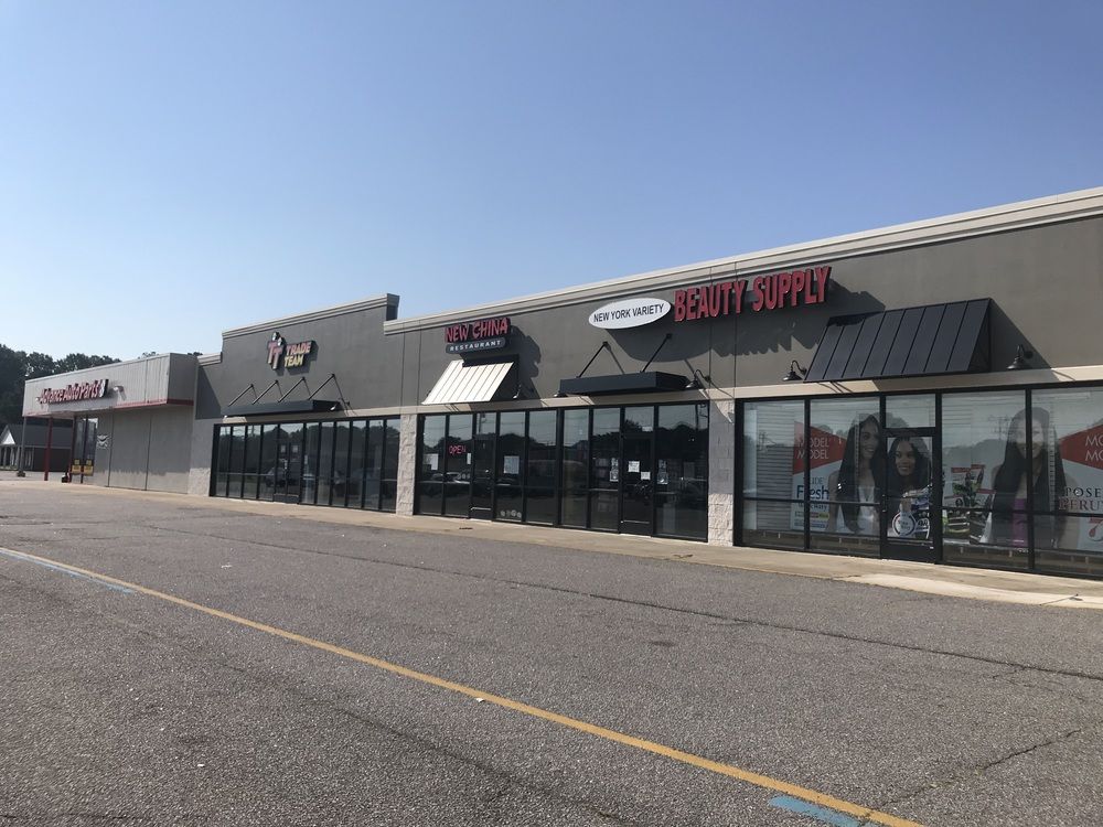 Indian River Shopping Center: 4303-4361 Indian River Rd, Chesapeake, VA 23325